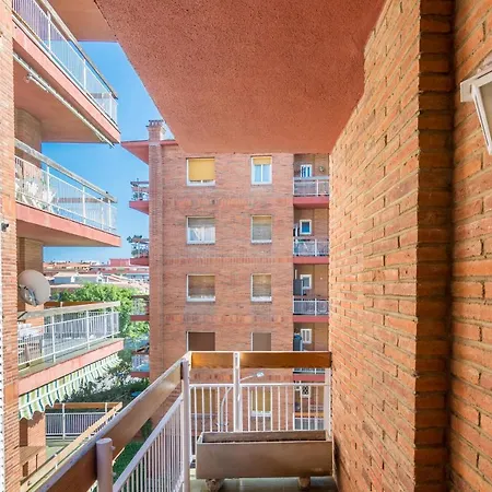 Homeholidaysrentals Amaral * Pineda de Mar