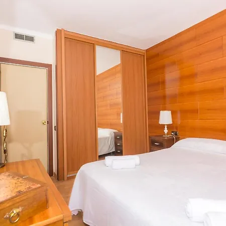 Апартаменты Homeholidaysrentals Amaral