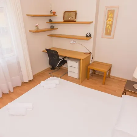 Апартаменты Homeholidaysrentals Amaral *
