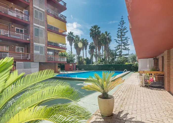 Apartamento Homeholidaysrentals Amaral Pineda De Mar